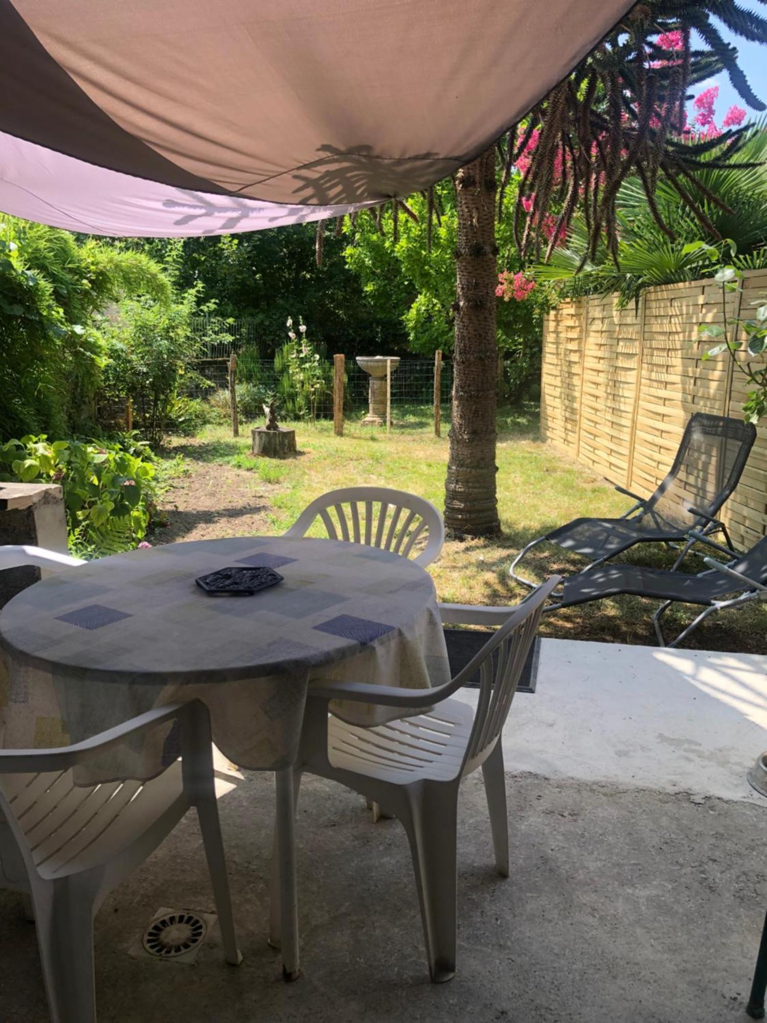 Le Pigeonnier Maison De Caractere Logement 4 Personnes La Maisonnette Renovee Logement 2 Personnes Floirac  Exterior foto