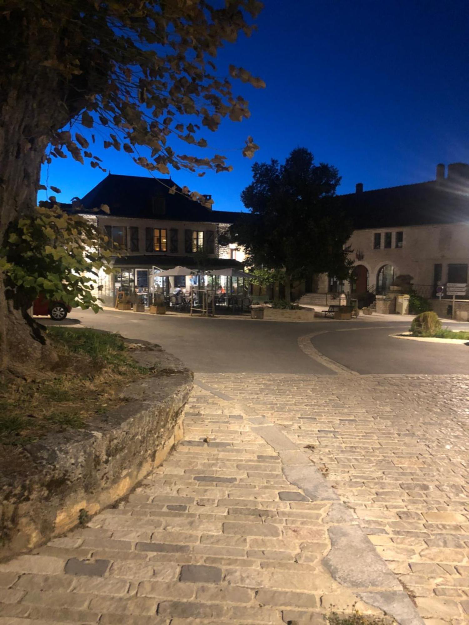 Le Pigeonnier Maison De Caractere Logement 4 Personnes La Maisonnette Renovee Logement 2 Personnes Floirac  Exterior foto